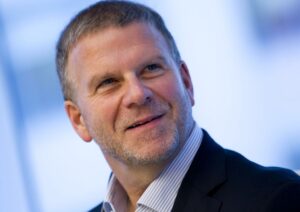 Analitikas sako, kad Fertitta greičiausiai nesieks Wynno perėmimo