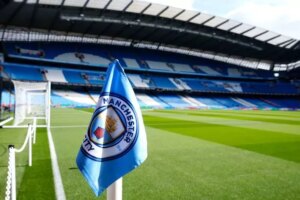 Laukiama „Man City Premier League“ kaltinimų; Laukia „Arsenal“, „Chelsea“, „Spurs“.