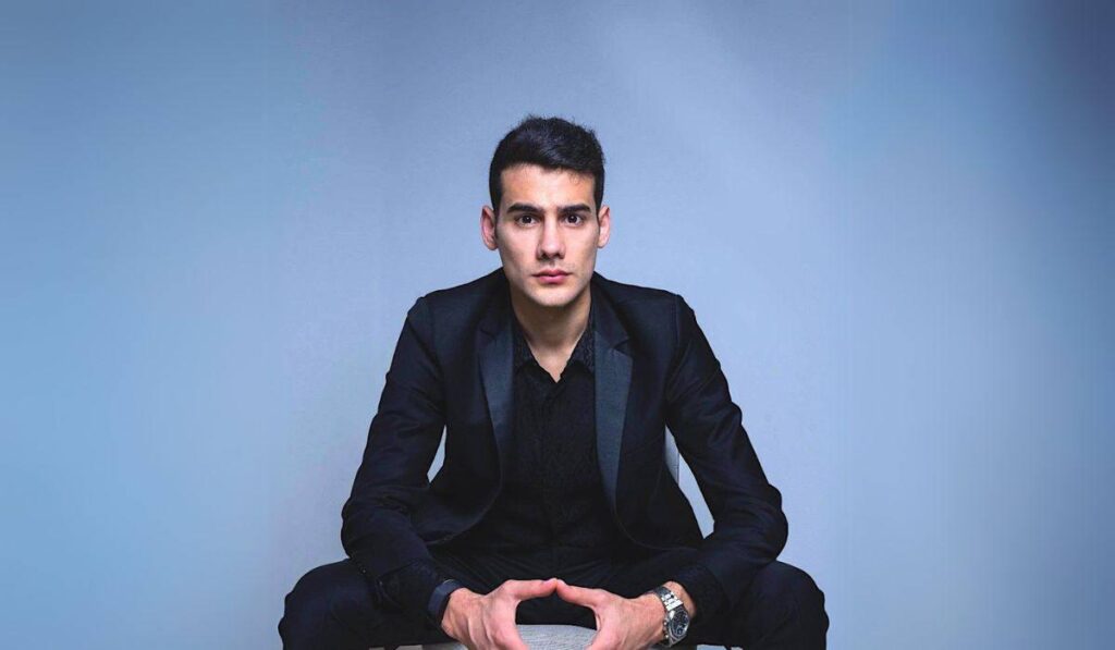 Mario Nawfalas paskelbia $MARIO Token Airdrop po neplanuoto Memecoin paleidimo
