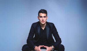 Mario Nawfalas paskelbia $MARIO Token Airdrop po neplanuoto Memecoin paleidimo