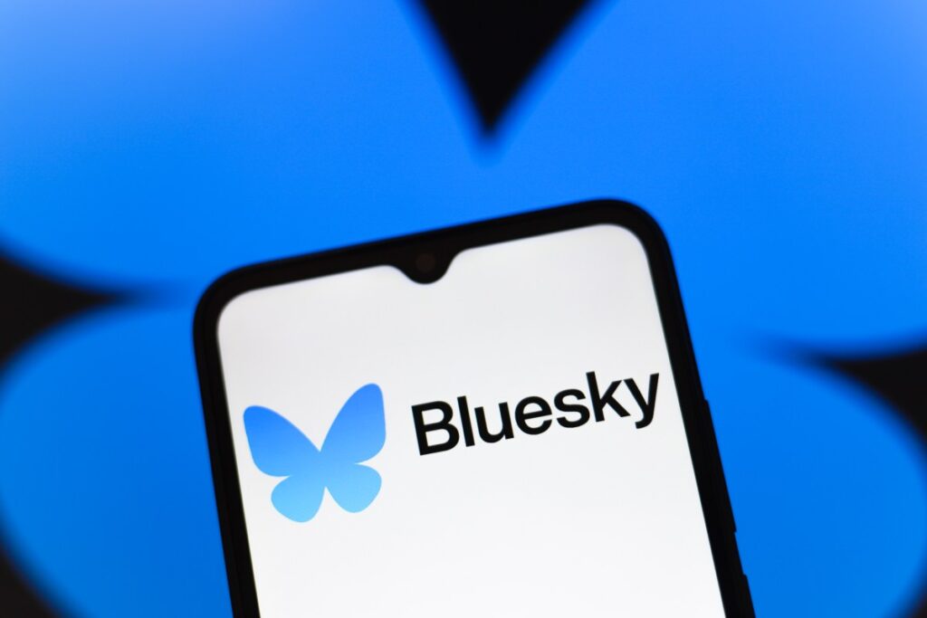 Bluesky netrukus leis jums apriboti atsakymus „tik sekėjams“