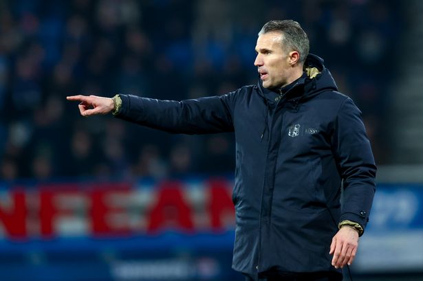 Van Persie artėja prie „Arsenal“ susivienijimo su nauju darbo susitarimu