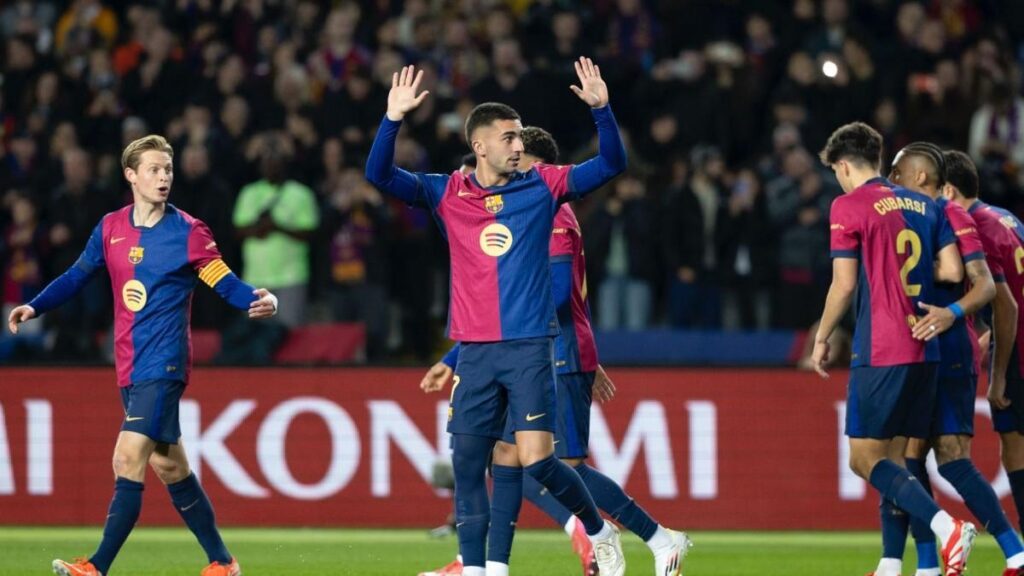 „Barcelona“ atmeta keturių klubų užklausas dėl „Forward“